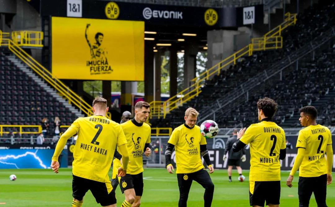 ريال مدريد ومانشستر سيتي مباشر كورة لايفمواجهة أسطورية في دوري أبطال أوروبا