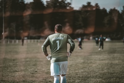 شعارات أندية الدوري الإنجليزي 2024رمزية وتاريخ وتطور