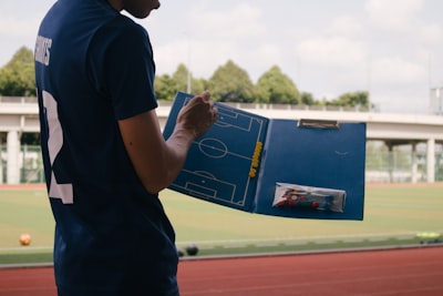 يوسف أيمن لاعب الأهلي الجديدنجم صاعد يخطف الأنظار
